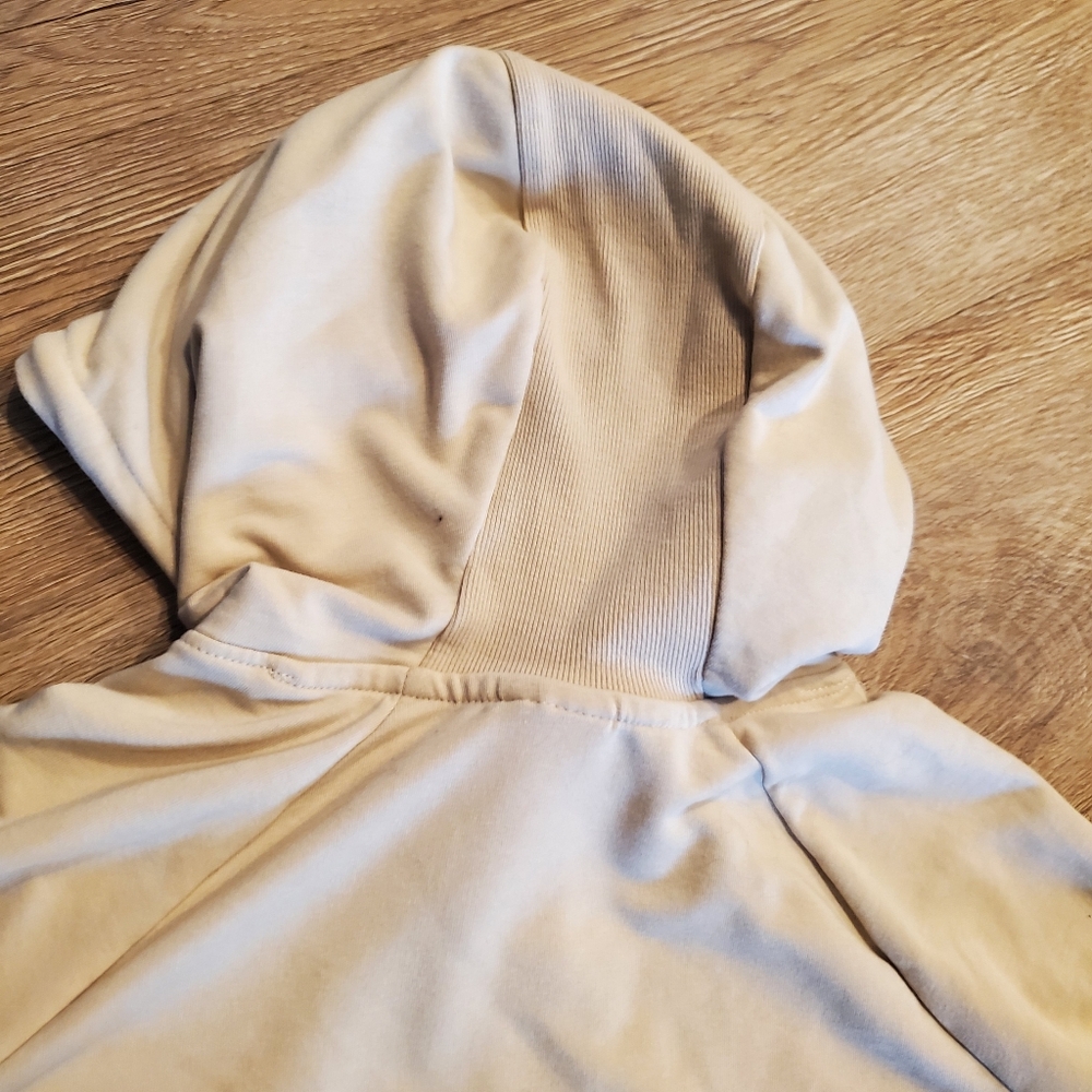 Gymshark Crop Hoodie - Picture 5 of 5